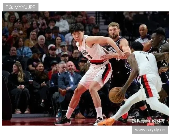 开拓者季前赛即将开打球迷热盼杨瀚森迎来NBA首秀精彩表现 开拓者季前赛即将开打球迷热盼杨瀚森迎来NBA首秀精彩表现